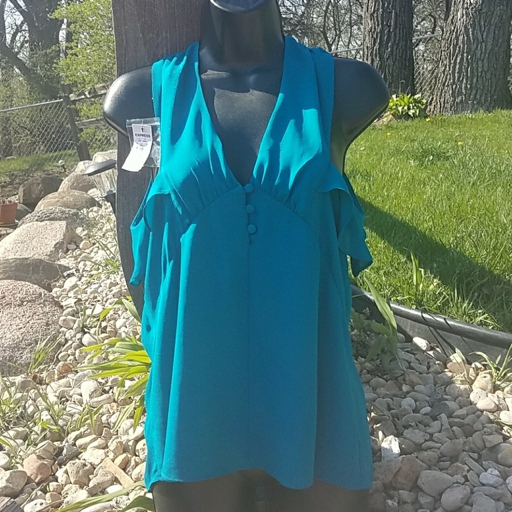 Beautifully detailed silk blouse